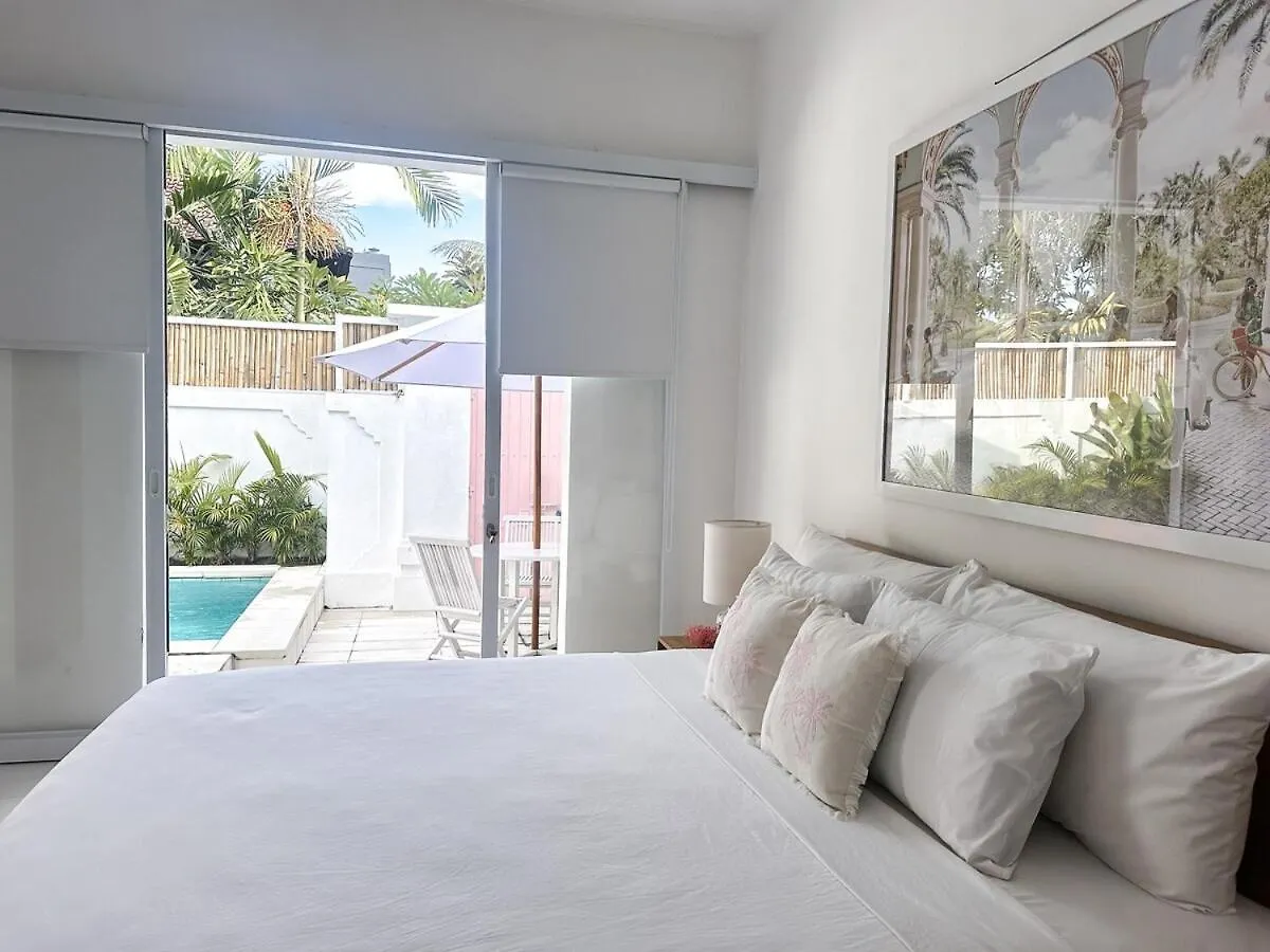 The Pink Door Villa Legian